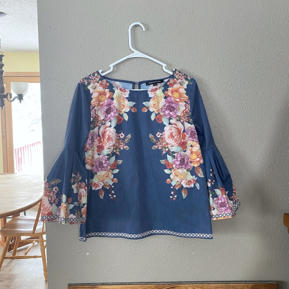 Jealous Tomato Bell sleeve top